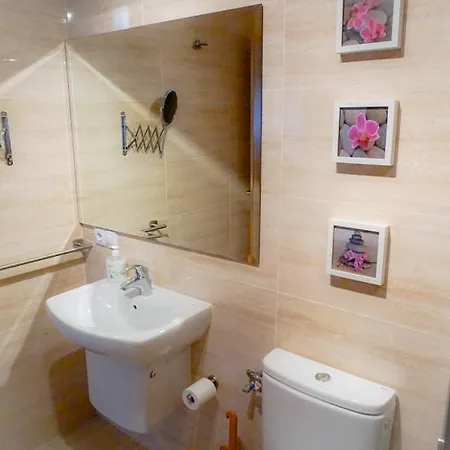 As Basonas アパート